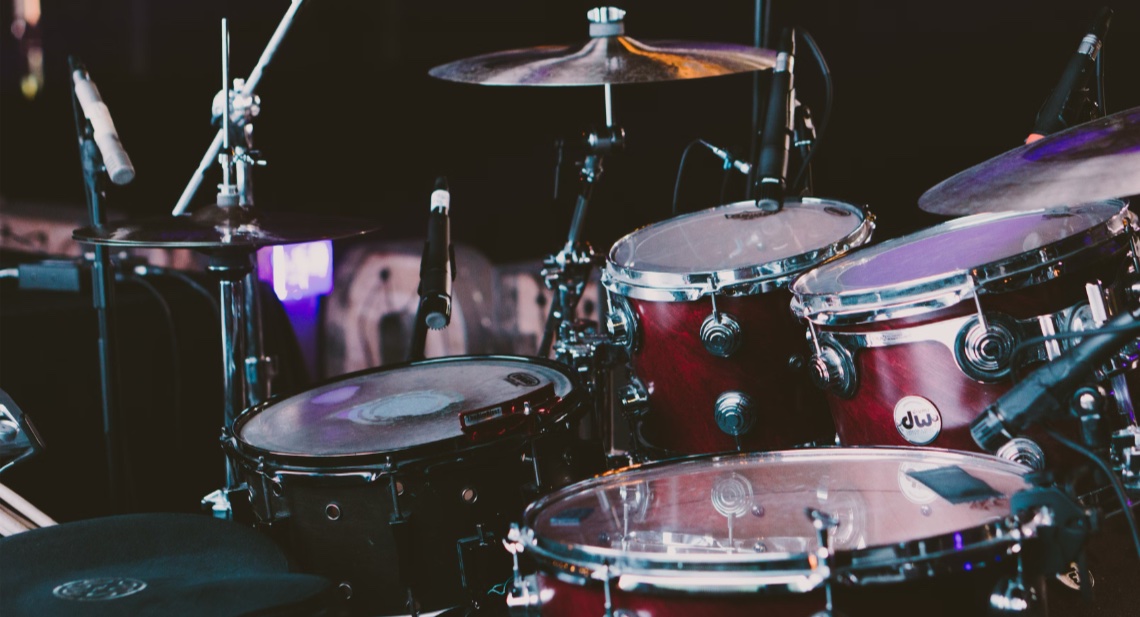 McLaren Mercedes Truck